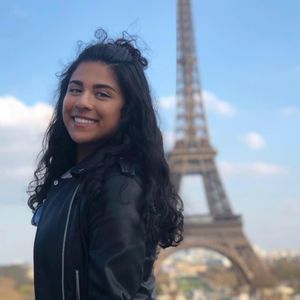 Meet your Posher, Vanessa